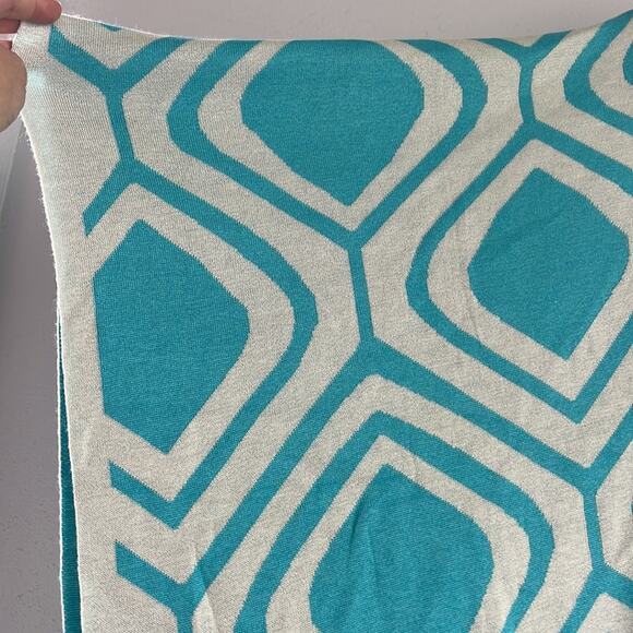 Islefield silk cashmere blend fringe hem knit sweater open front poncho wrap - Picture 4 of 7